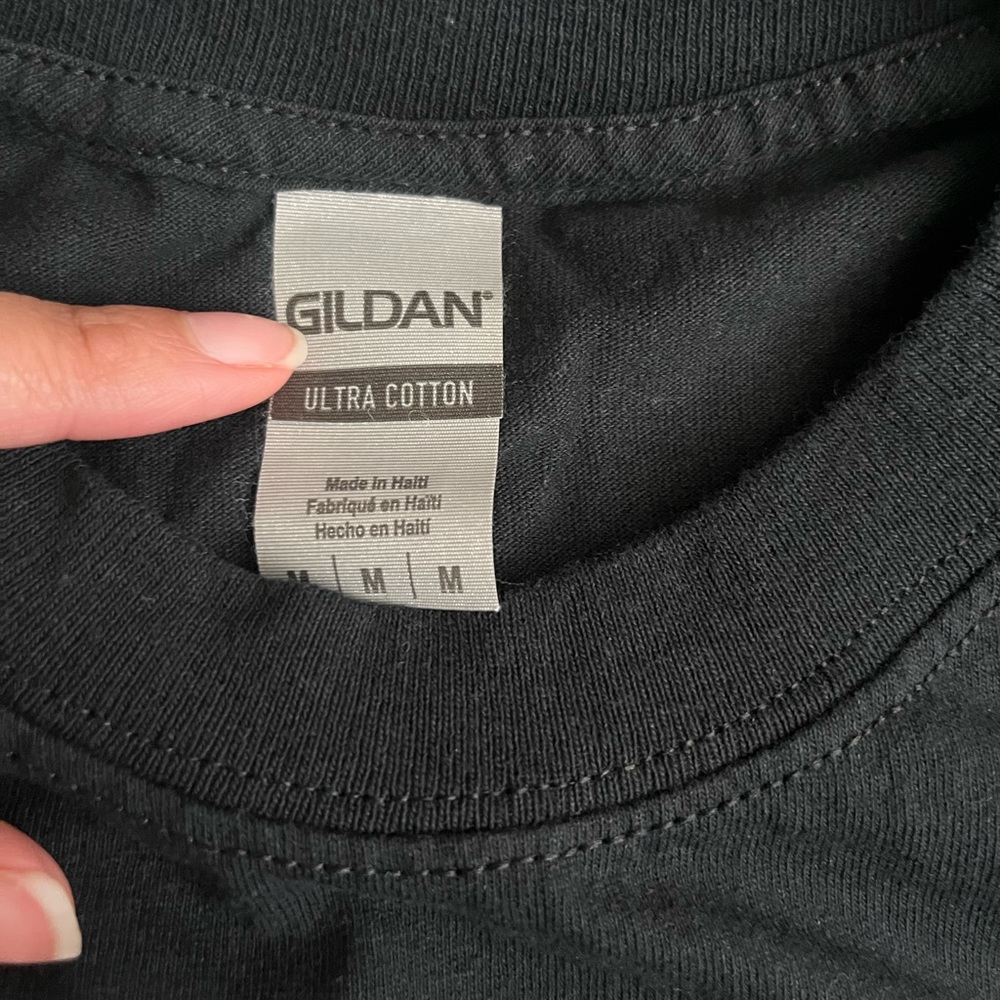 GILDAN  RN T Shirt - Picture 2 of 3